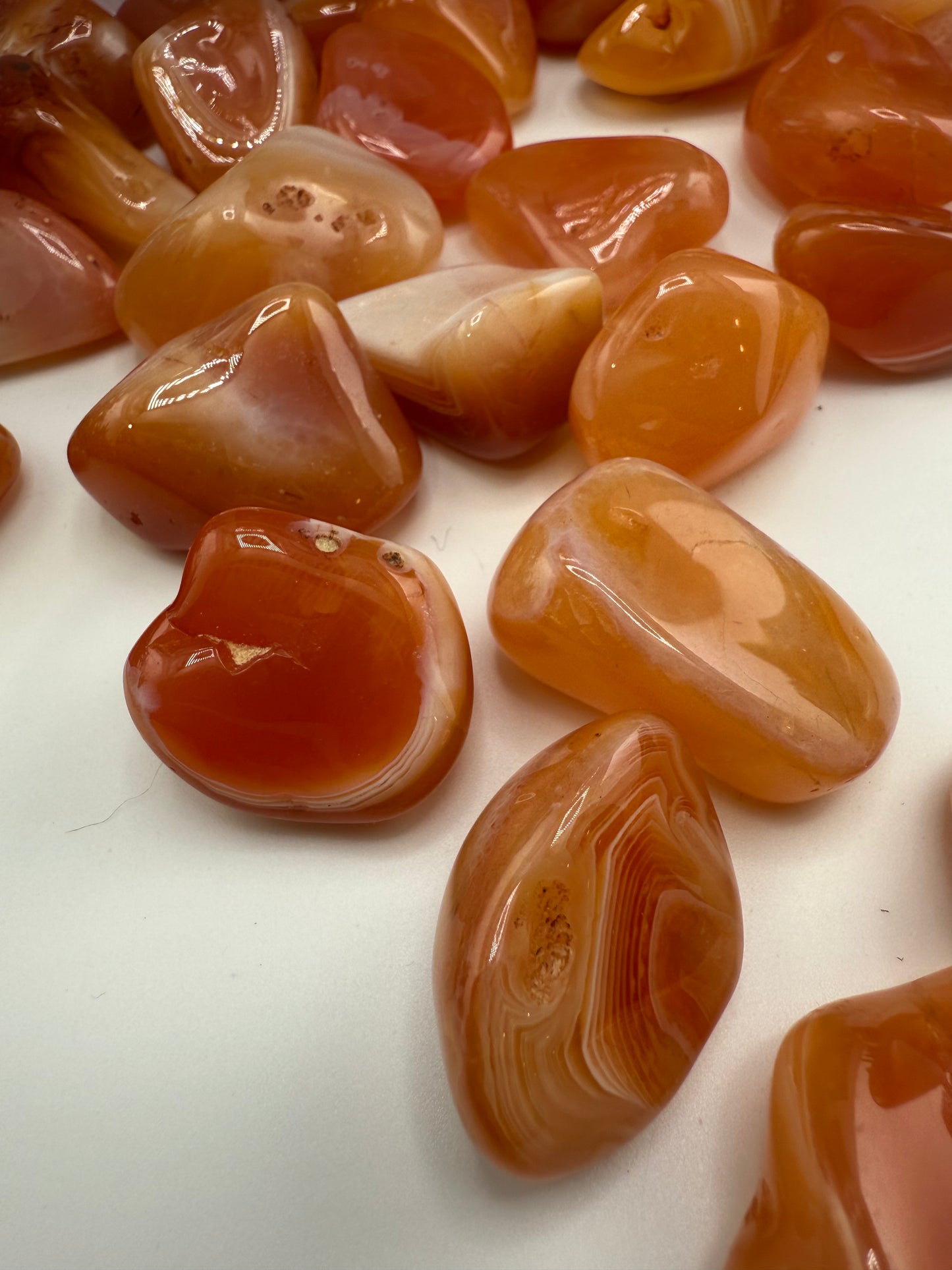 Apricot Lace Agate Tumbled