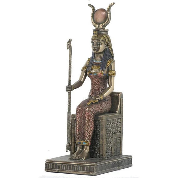 Isis Sitting
