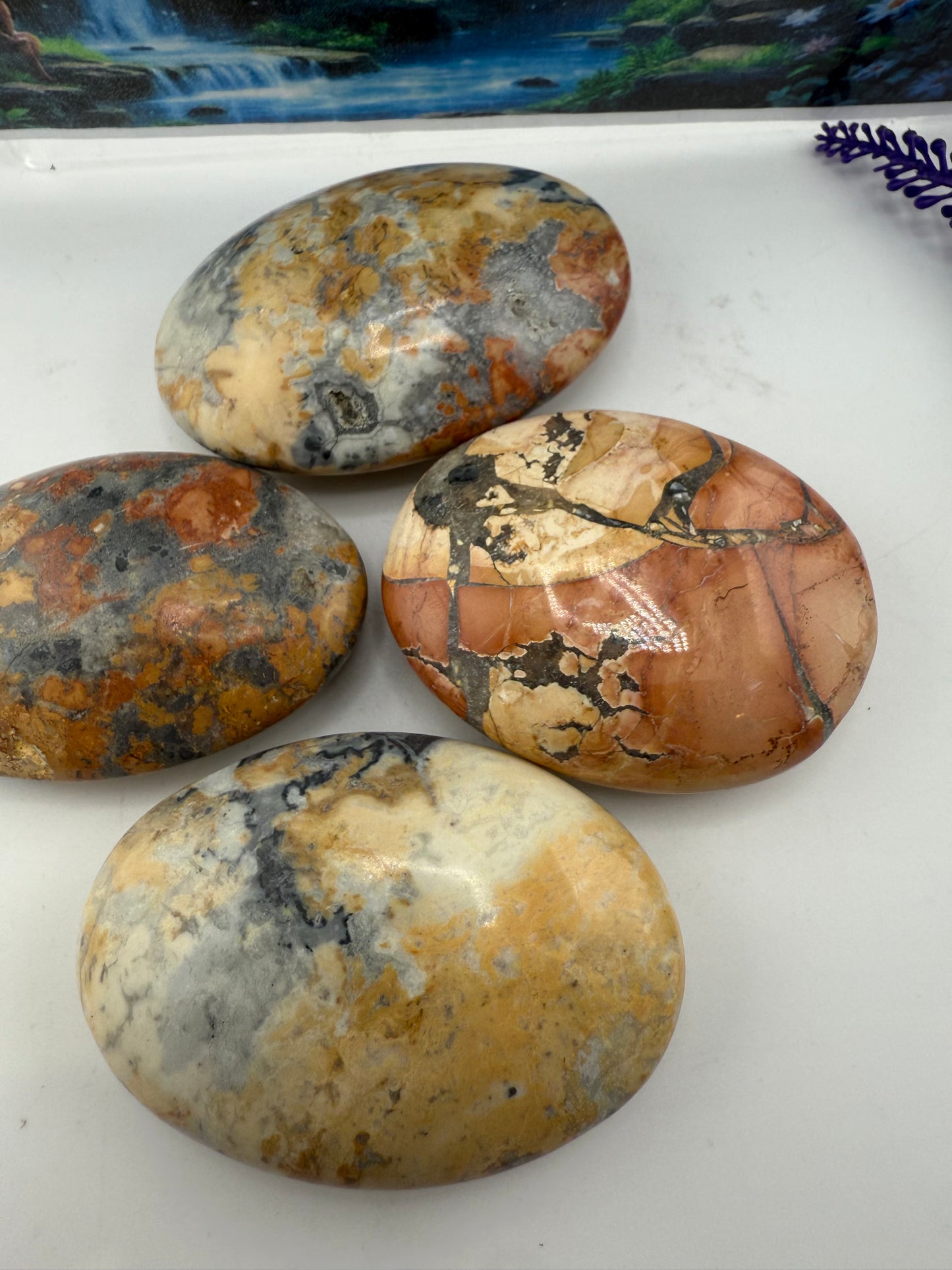 Malingano Jasper Palm Stones