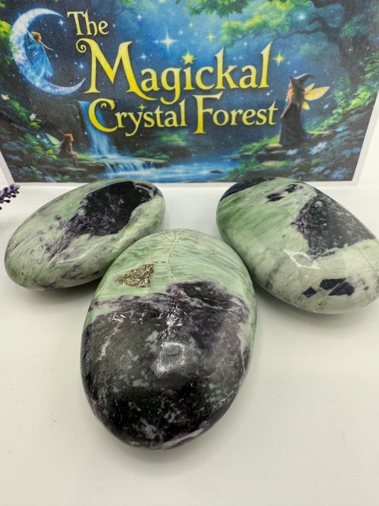 Kammerite Palm stone