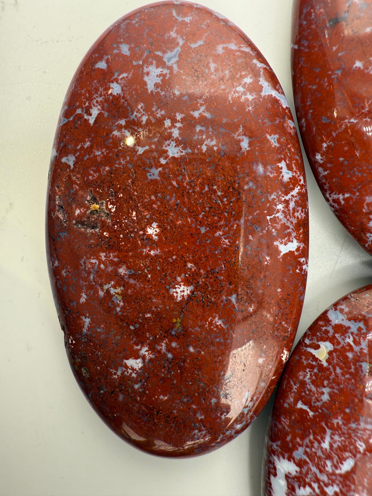 Red Moss Agate Palm Stone