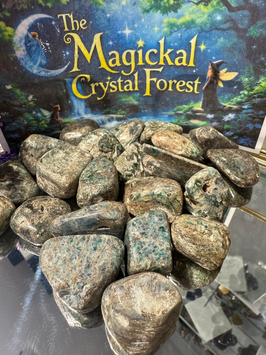 Green Kyanite Tumbled