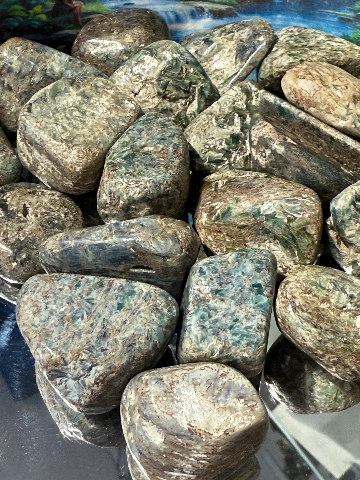 Green Kyanite Tumbled
