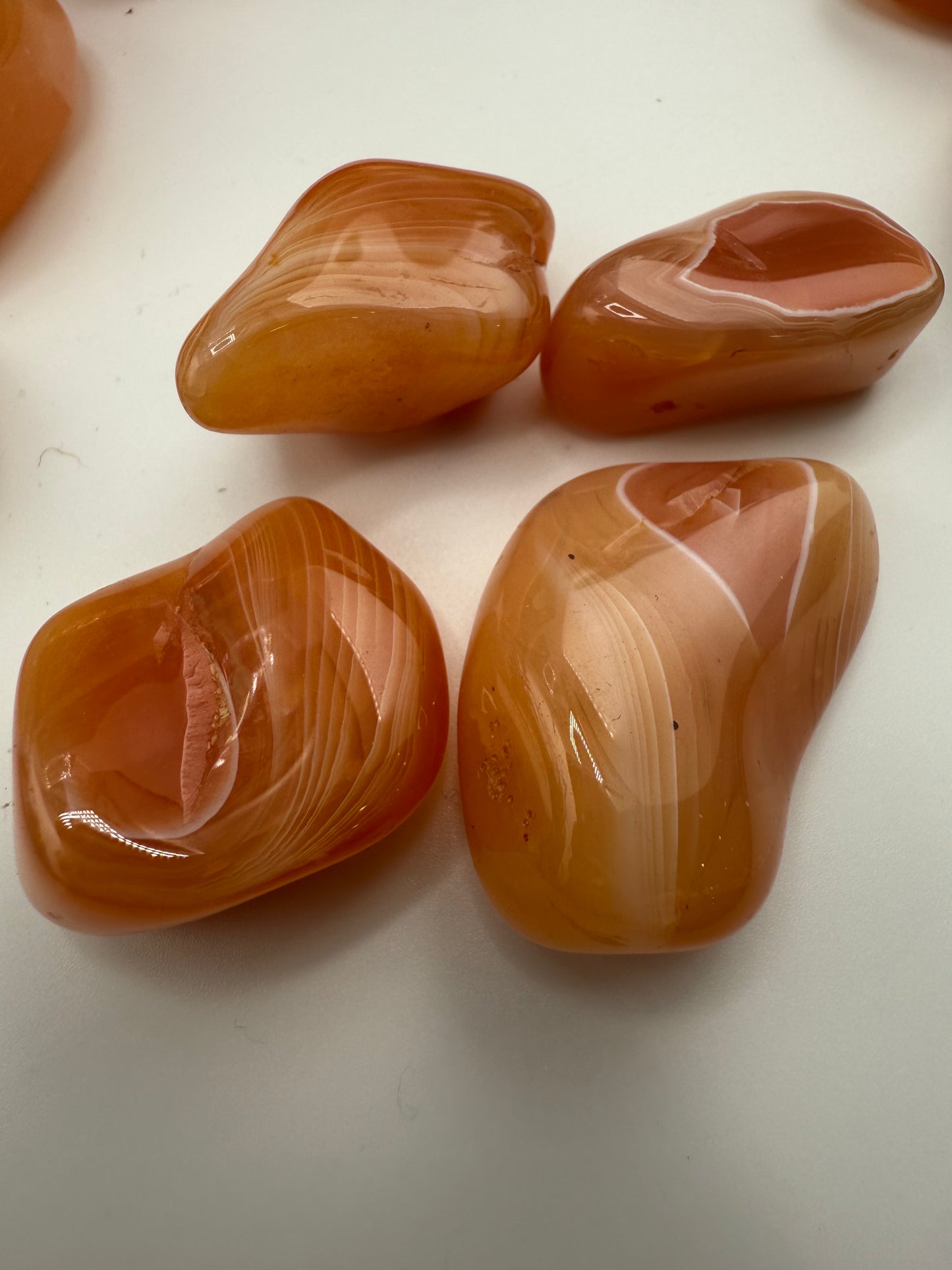 Apricot Lace Agate Tumbled