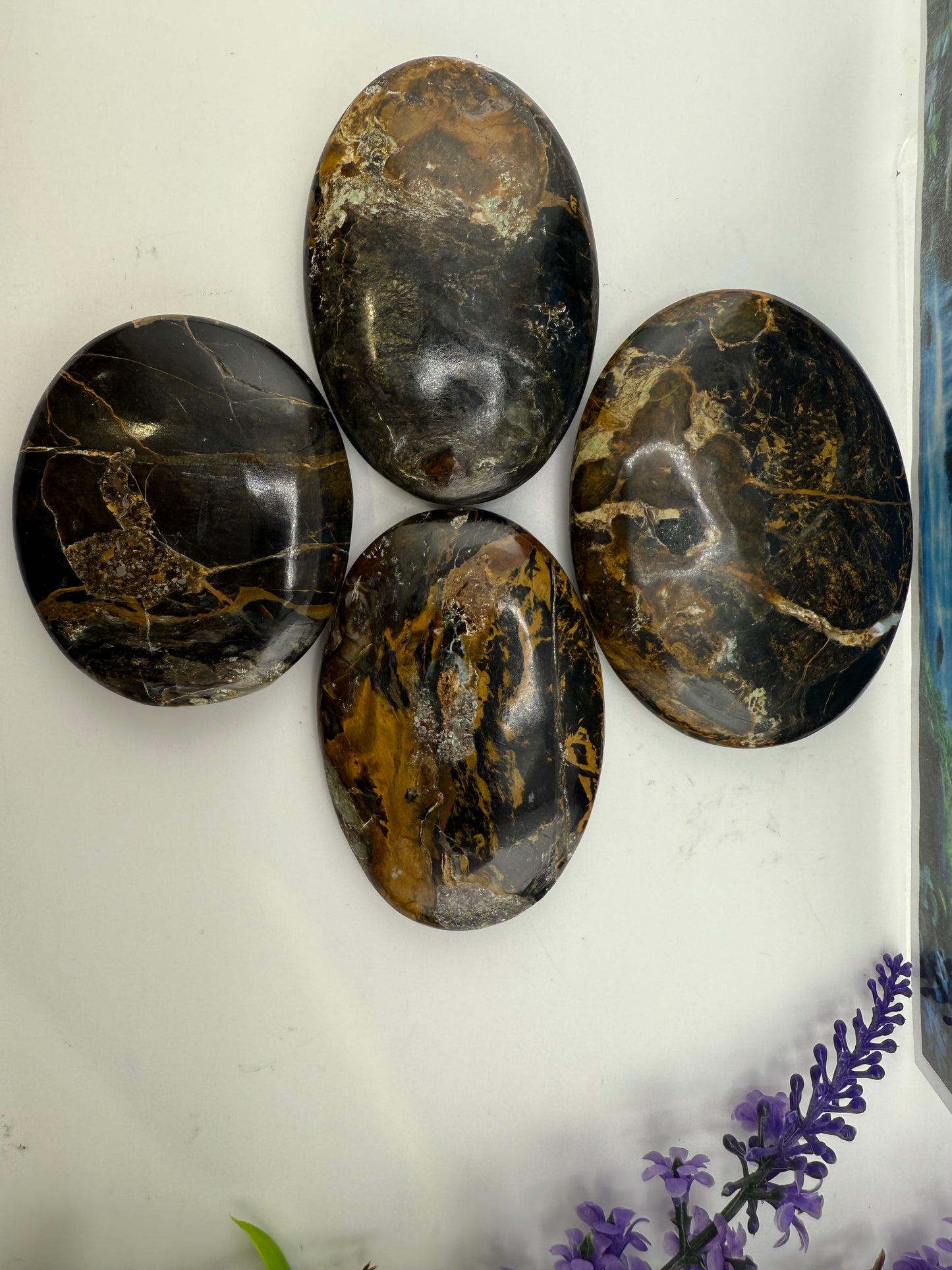 Blue Mizone Palm Stone