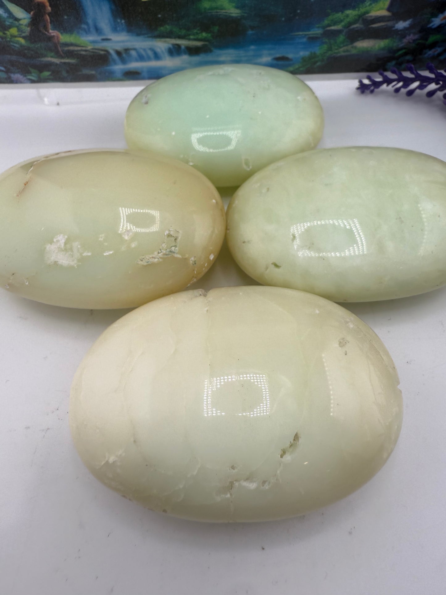 Chrysoprase Palm Stones