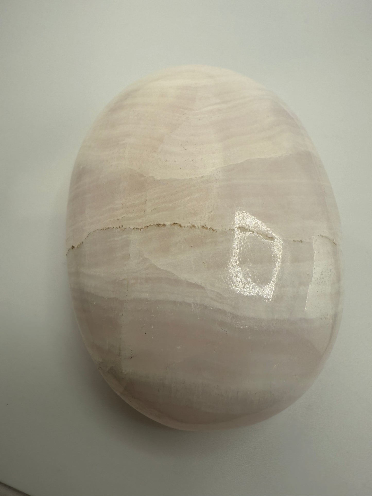 Mangano Calcite Palm Stones